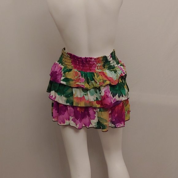 Wet Seal floral mini skirt - Picture 3 of 10